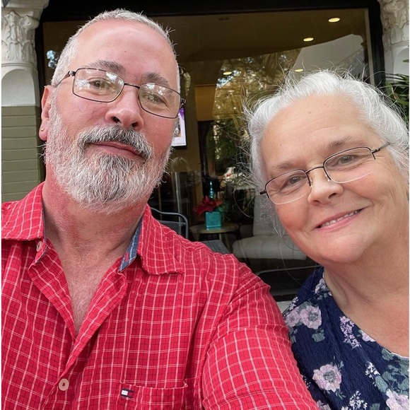 Meet your Posher, Teresa (Grammy) and Papaw 🤗✌️ - Picture 1 of 2